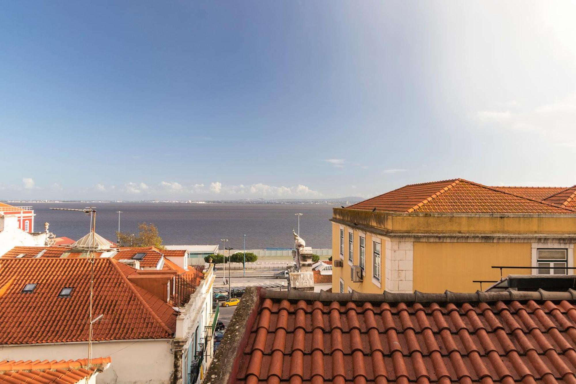 Delightful & Quirky With River Views Lisboa Exterior foto